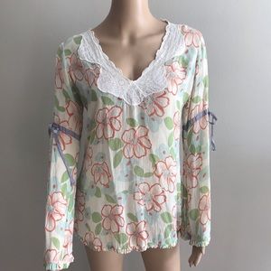 Johnny was blouse floral prints bell sleeve Sz XS
